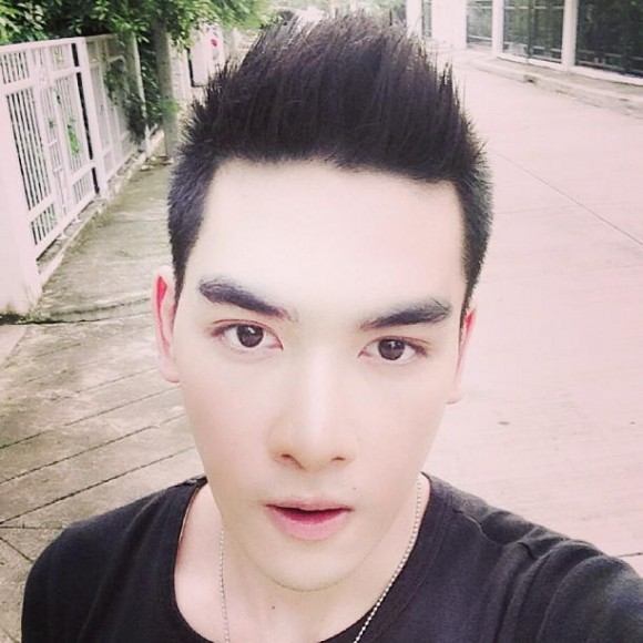 สิงโต เดอะสตาร์ เปลี๊ยนไป๋