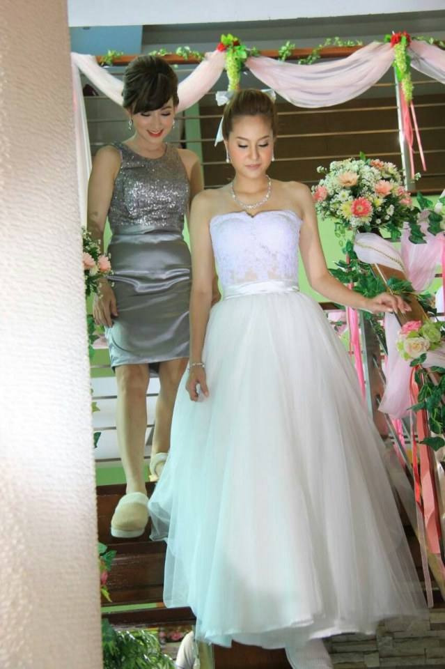 คู่นี้ จะนางรักกันขนาดไหน ต้องดูเอาเอง คืนนี้ เสนอเป็นตอนจบ เจ้าสาวสลาตัน !!!