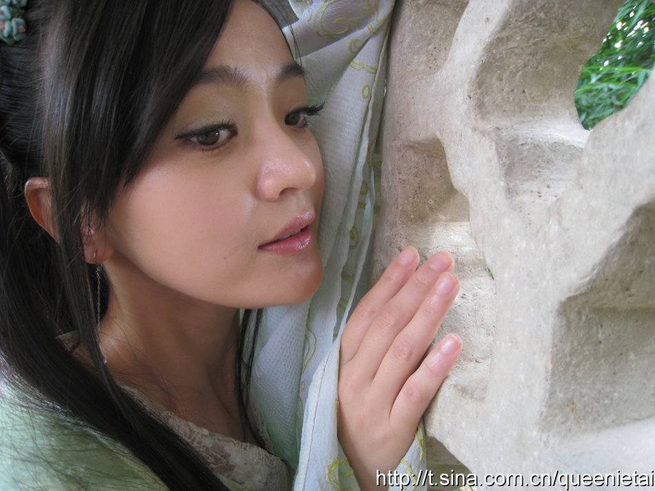 ไต้จุนจู กับบท นางพญางูเขียว จาก Love of the Millennium 又见白娘子 2011