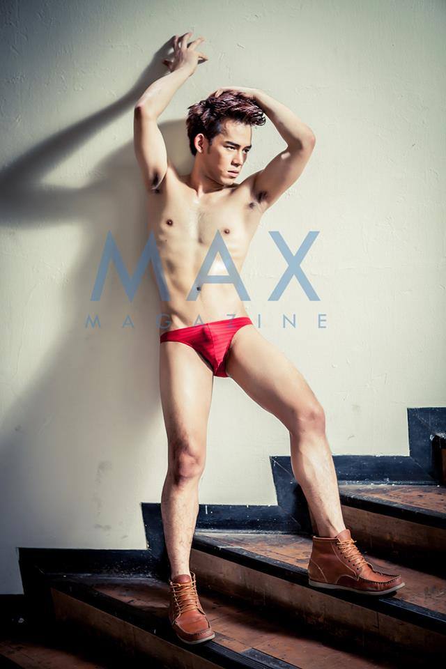 MAX MAGAZINE issue 139 March 2014