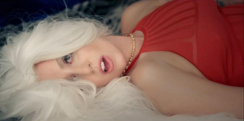 Lady Gaga - G.U.Y.