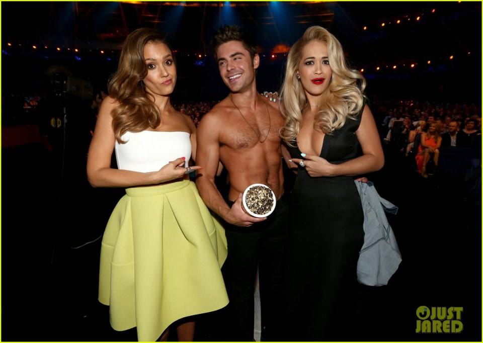 Zac Efron's at MTV Movie Awards 2014