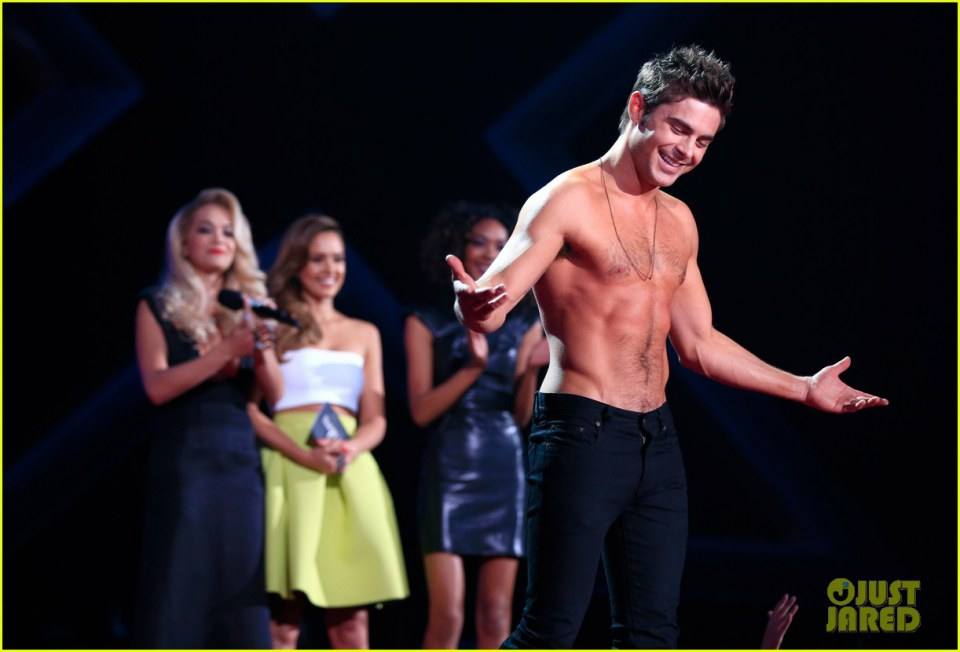 Zac Efron's at MTV Movie Awards 2014