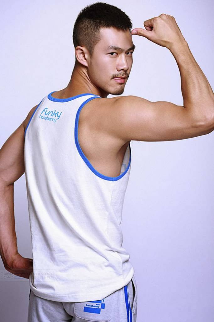 ตี๋เข้มชอบๆ