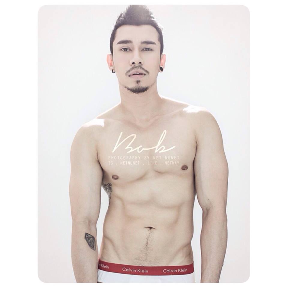 หนุ่มหล่อ ในโลก โซเซียล