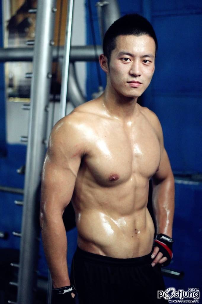 บ้าผช.มีกล้าม