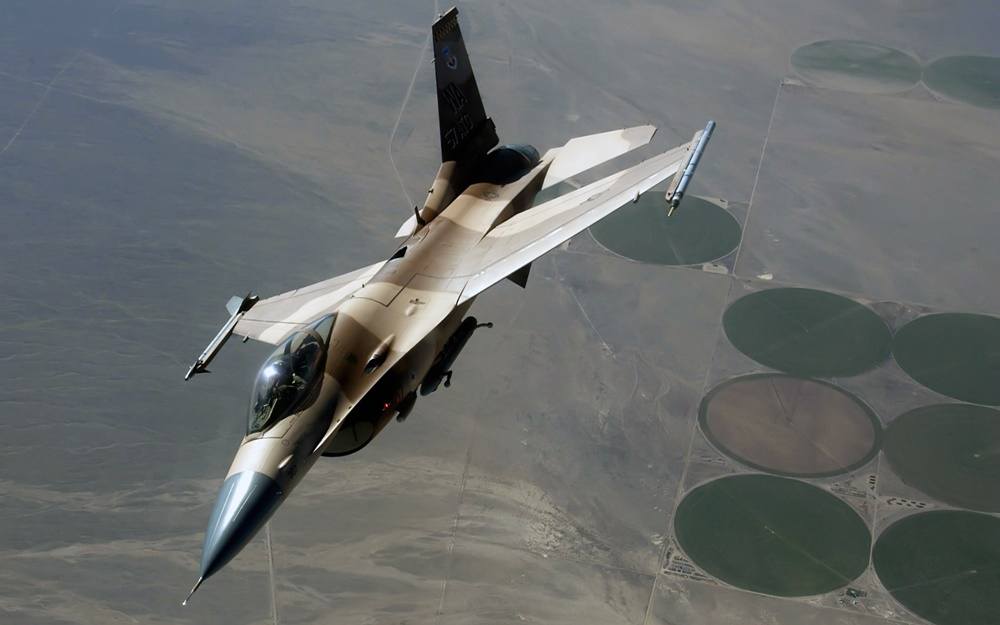 F-16-Falcon