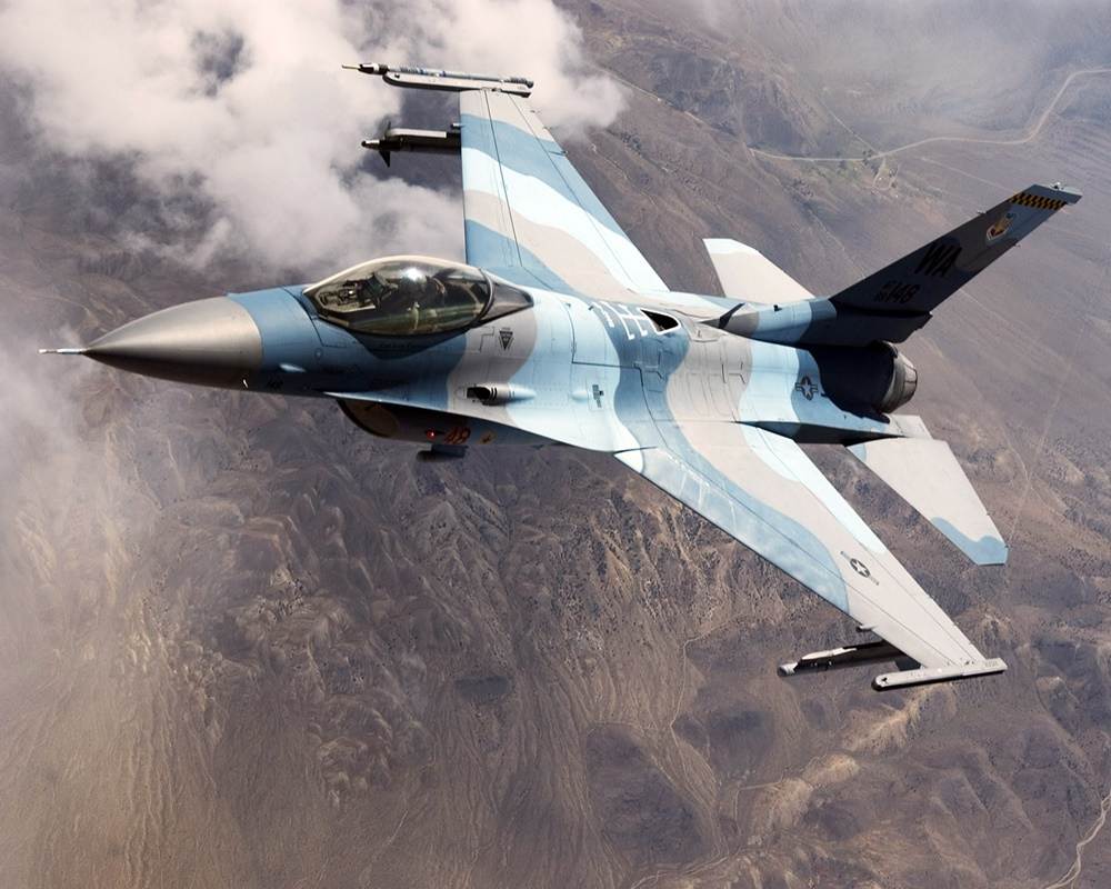 F-16-Falcon