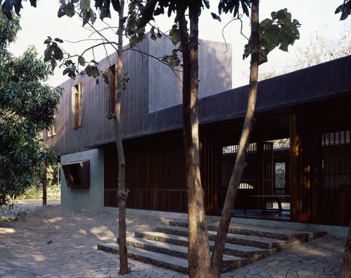 Minimalist Copper House II by Studio Mumbai, India