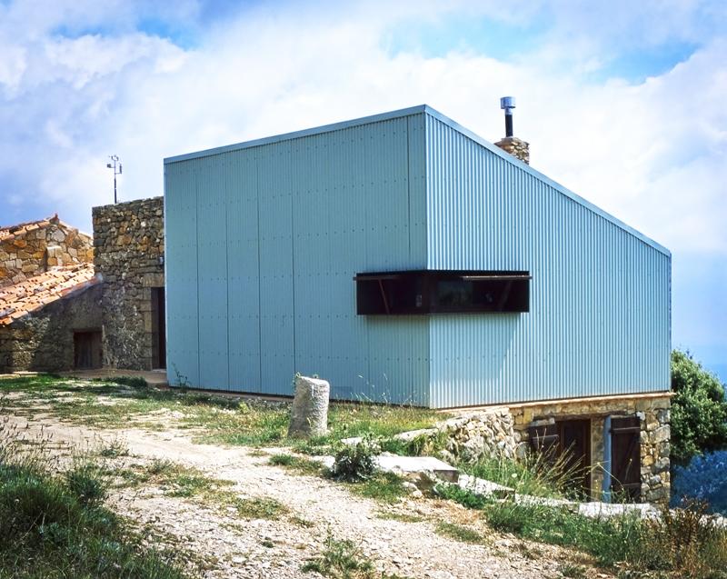 Vernacular Architecture: Mas del Caixó Farmhouse, Castellón, Spain