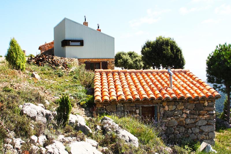 Vernacular Architecture: Mas del Caixó Farmhouse, Castellón, Spain