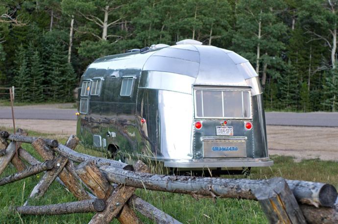 Stunning Restored 1954 Airstream Flying Cloud Travel Trailer