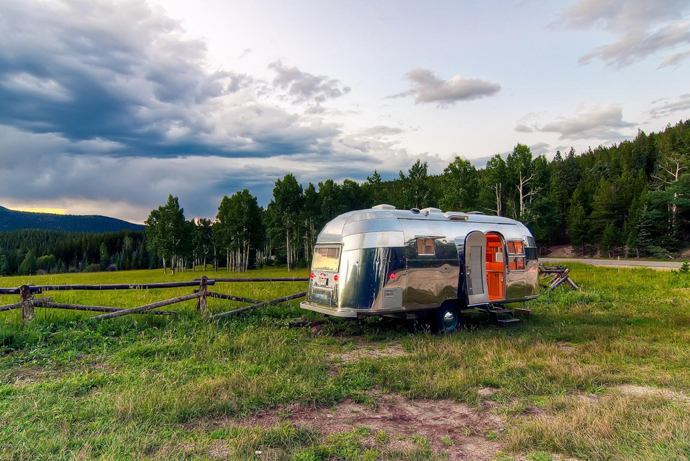 Stunning Restored 1954 Airstream Flying Cloud Travel Trailer