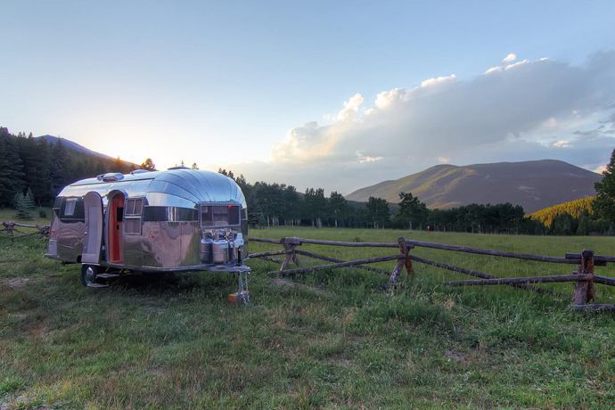 Stunning Restored 1954 Airstream Flying Cloud Travel Trailer