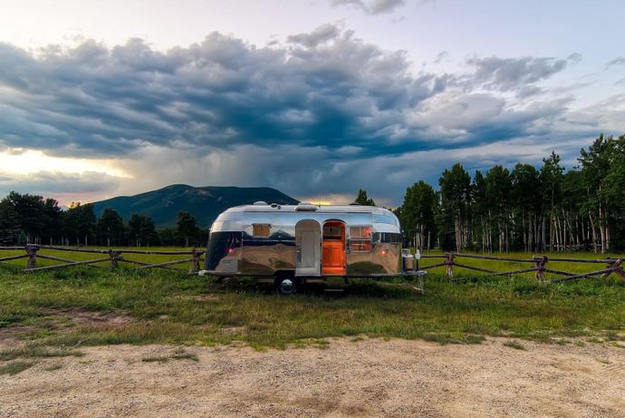 Stunning Restored 1954 Airstream Flying Cloud Travel Trailer