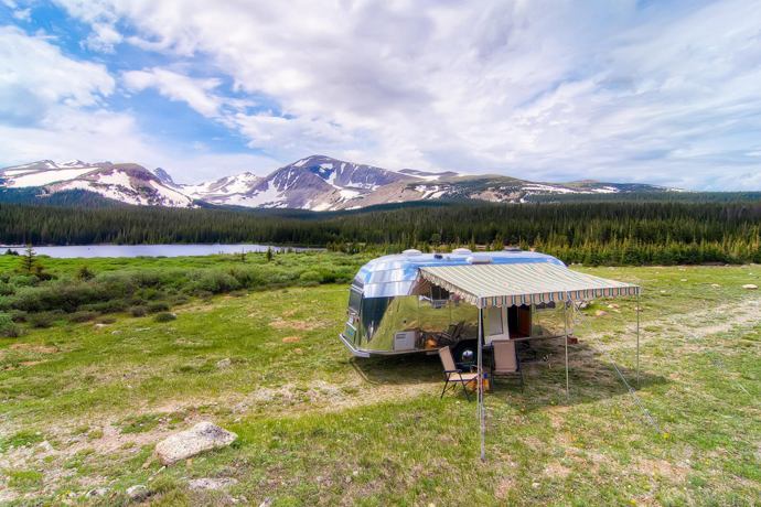 Stunning Restored 1954 Airstream Flying Cloud Travel Trailer