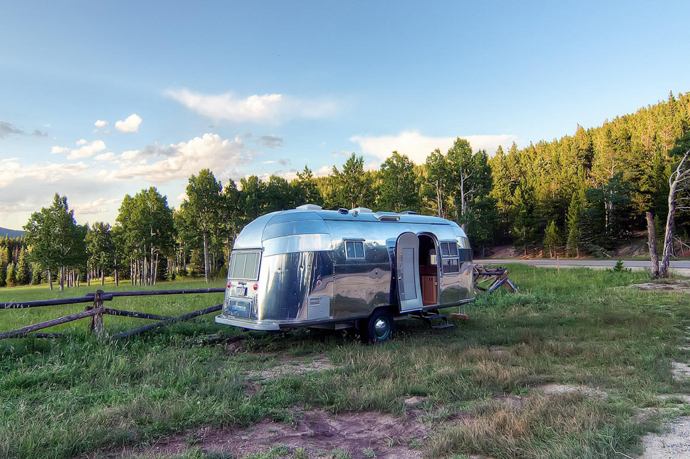 Stunning Restored 1954 Airstream Flying Cloud Travel Trailer