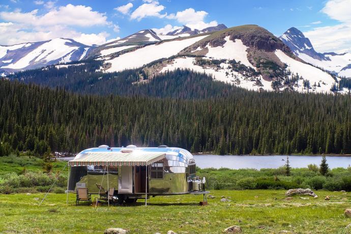 Stunning Restored 1954 Airstream Flying Cloud Travel Trailer