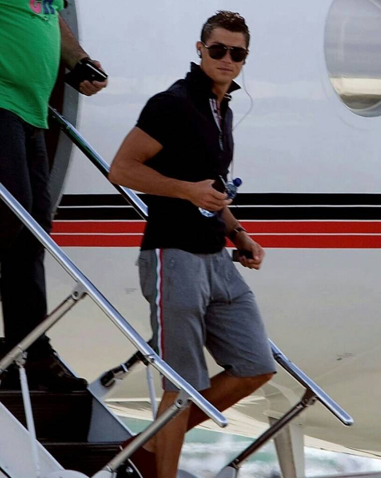 Zeed Athletes 43 กีฬา เพิ่มความสุข(ทางสายตา)