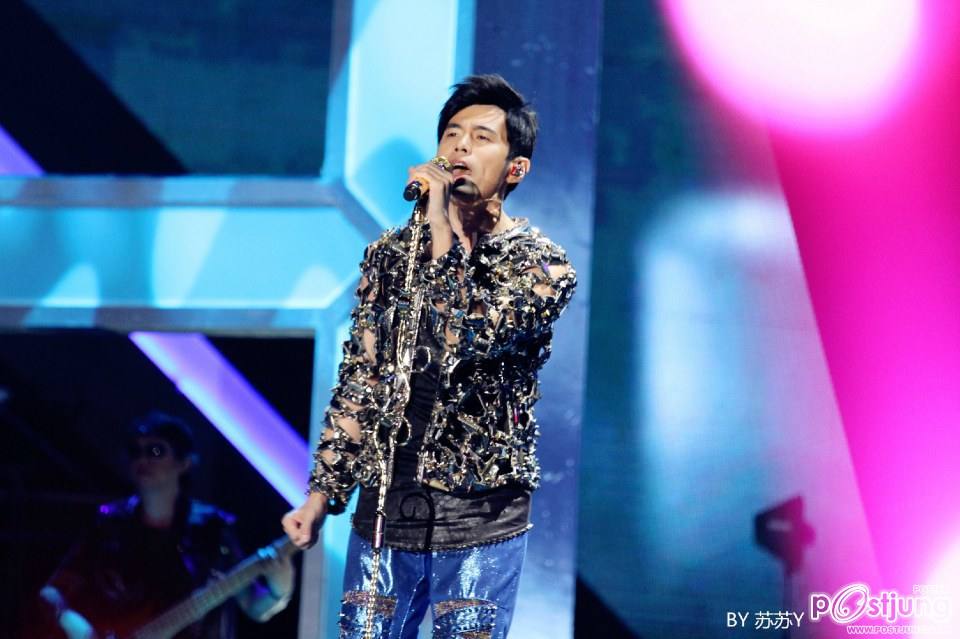 Jay Chou เปิดคอนเสิร์ตสุดอลังการ ผู้ชมถึง 8 หมื่นคน ! !