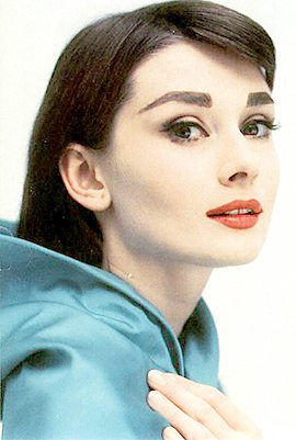 Audrey Hepburn fashion icon of the world forever