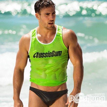 Update : aussieBum