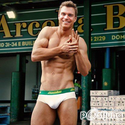 Update : aussieBum 1