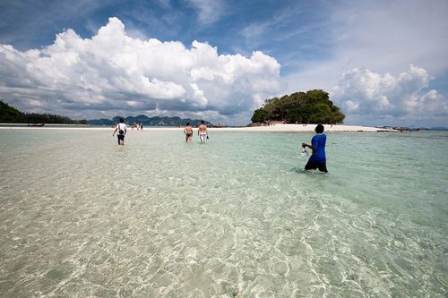 ทะเลแหวก unseen thailand ที่ต้องไปสักครั้งในชีวิต