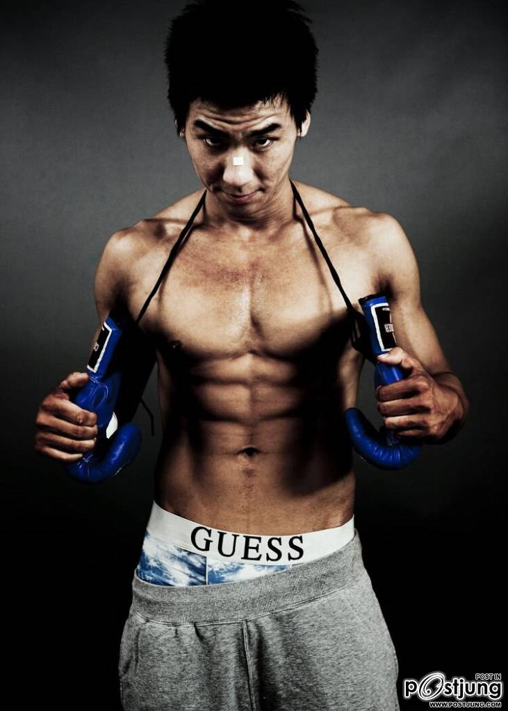 แกร่งล่ำๆฟินเลย