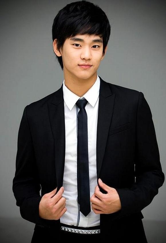 หล่อเนาะ อื๊มอยากได้ Im Yoon Ho