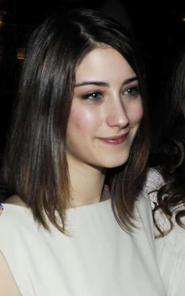 Hazal Kaya นักแสดงหญิงชาวตุรกี