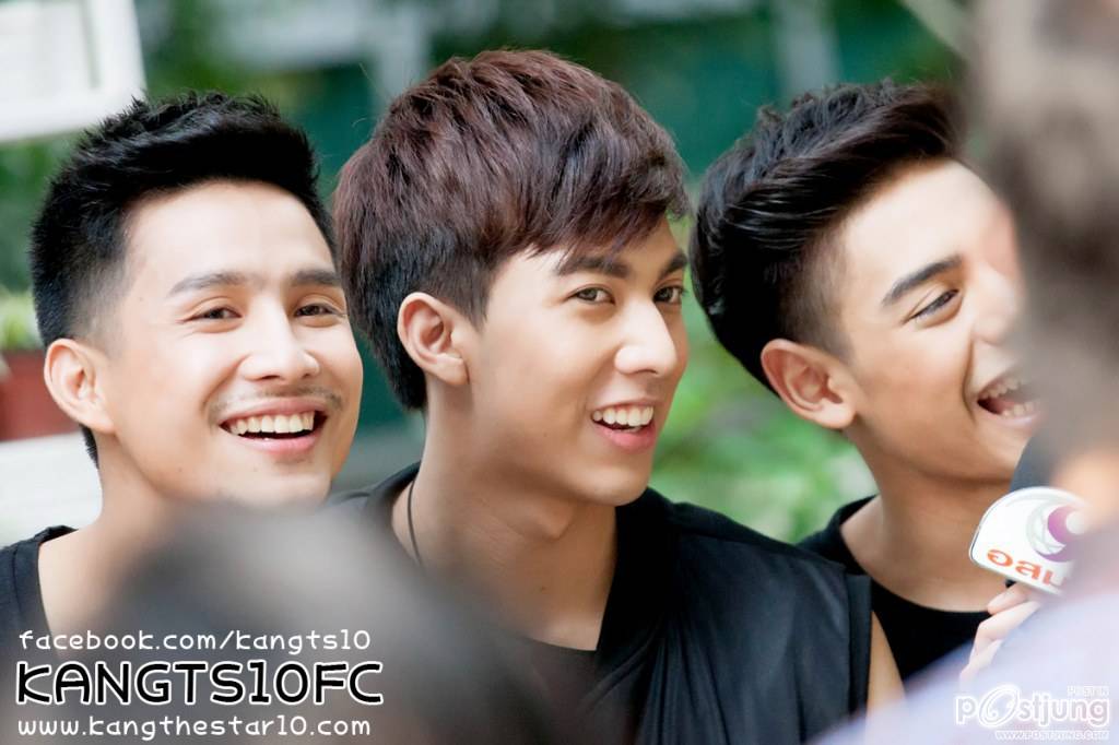 หนุ่มๆเดอะสตาร์10/2