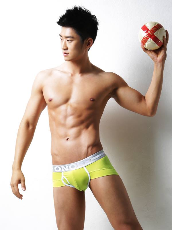 นายแบบกางเกงใน