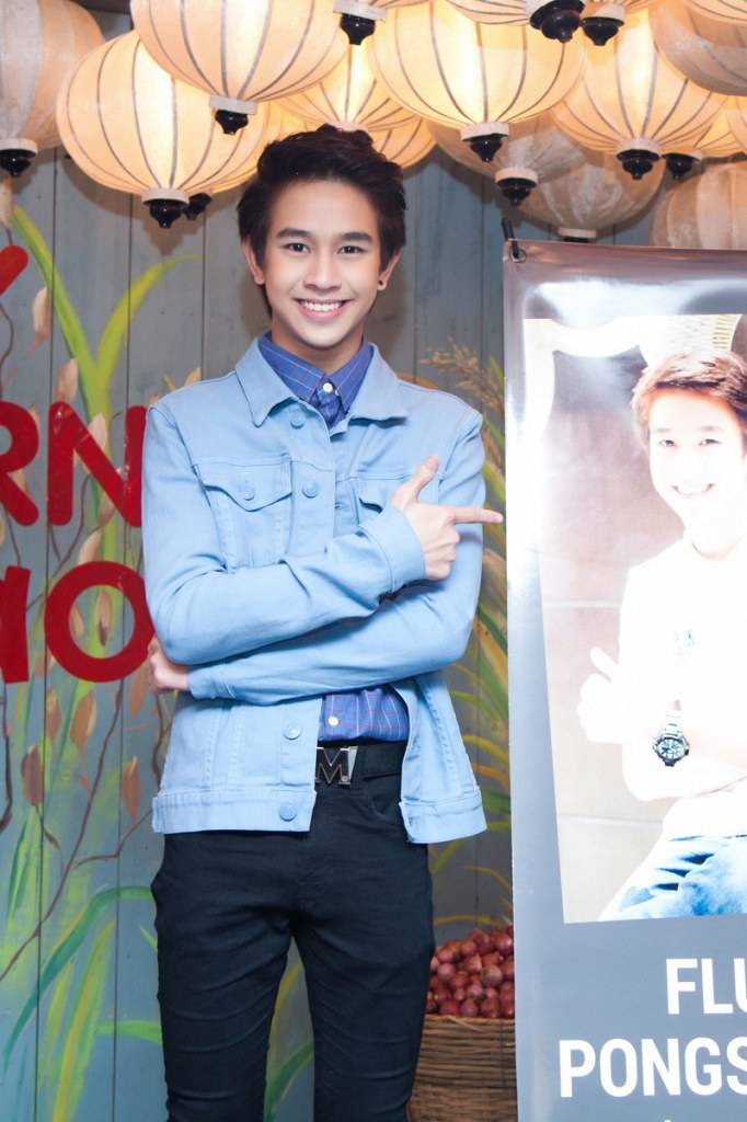 Fluke Pongsatorn Birthday Party in Vietnam with Ruby Yến Trang, Koolcheng Trịnh T&uacute; Trung