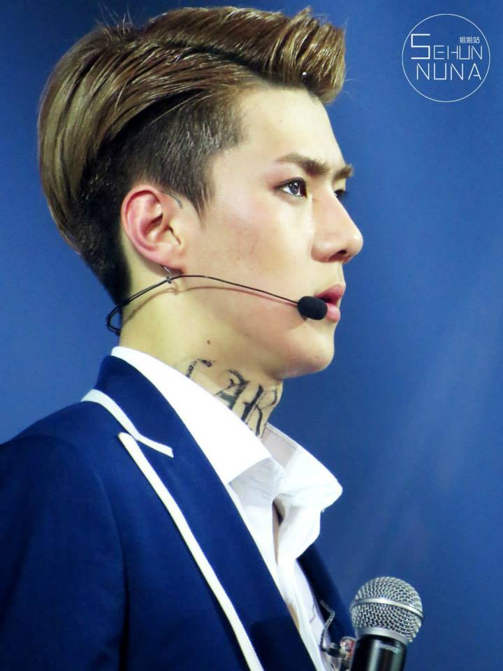 sehun THE LOST PLANET in Hk