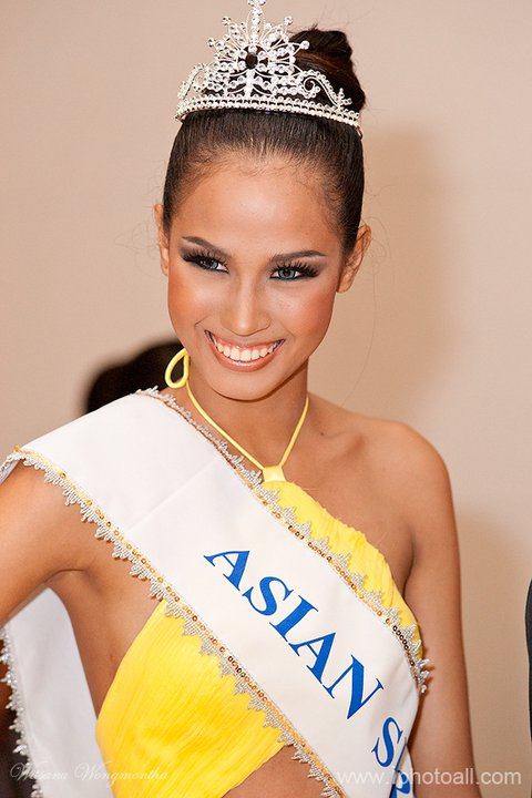 เมญ่า นนธวรรณ ทองเหล็ง Miss THAILAND World 2014