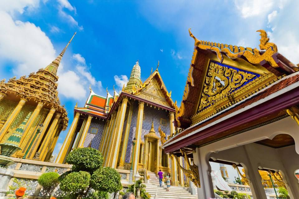 วัดพระแก้ว (Wat Phra kaeo) สวยงามยิ่งใหญ่อลังการงานสร้าง
