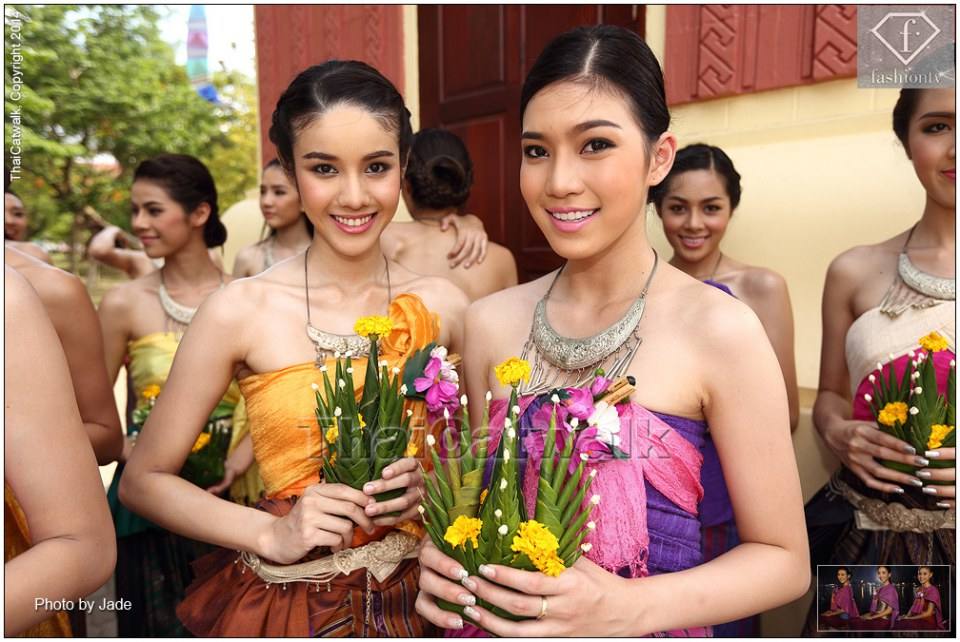 Miss Universe Thailand ร่วมสืบสานวัฒนธรรมประเพณีบุญผะเหวด จ.ร้อยเอ็ด