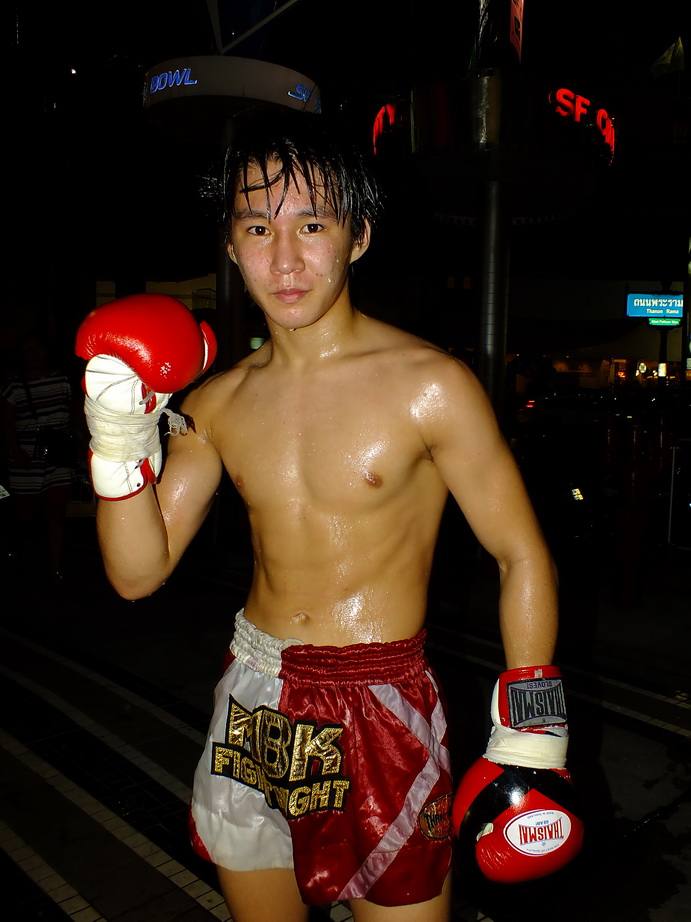 MBK boy muaythai Sota komatsu