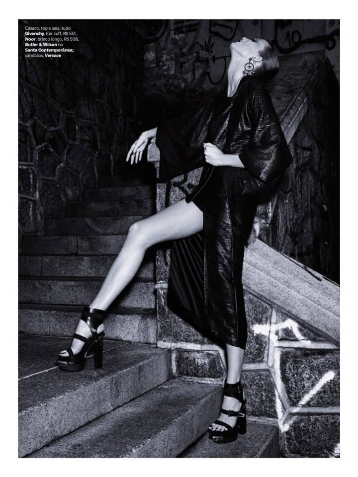 Karlie Kloss @ Vogue Brazil July 2014