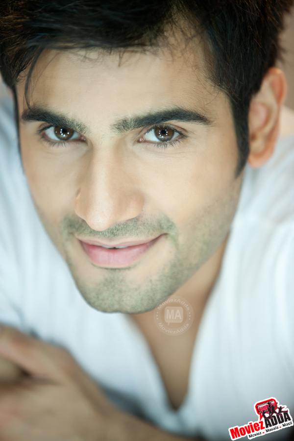 karan tacker อินเดีย