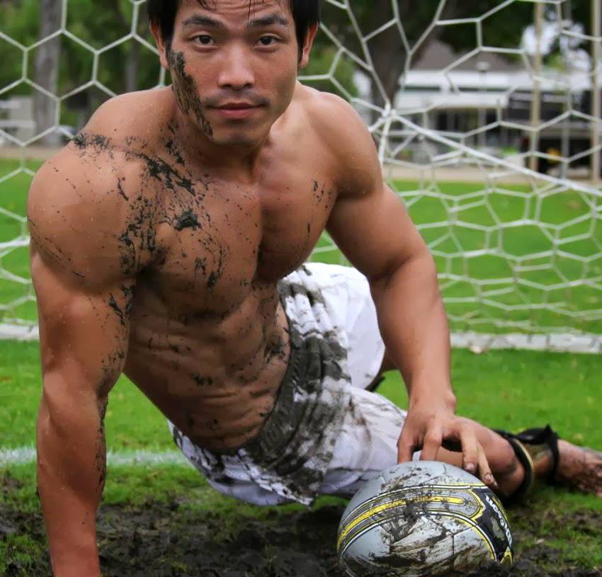 หนุ่มพม่าหุ่นแซ่บเวอร์