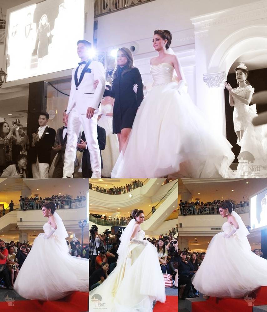 Pic__ขวัญ อุษามณี เดินแบบชุดแต่งงาน FinaleWeddingStudio @The Mall Fabulous Wedding Fair