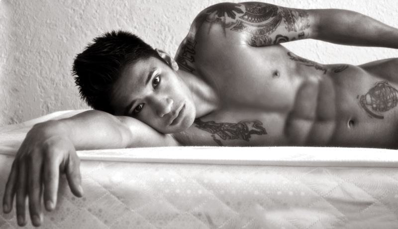 เข้ม แน่น เต็มเพื่อติ้ว