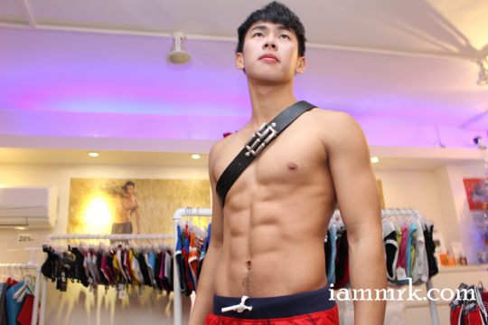 ฉันรักเขา IamMark 18+