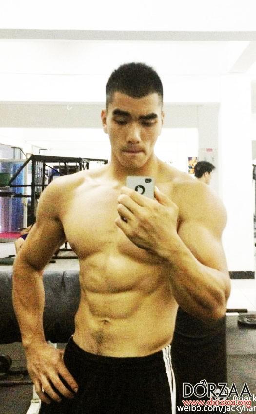 แข็งแรง