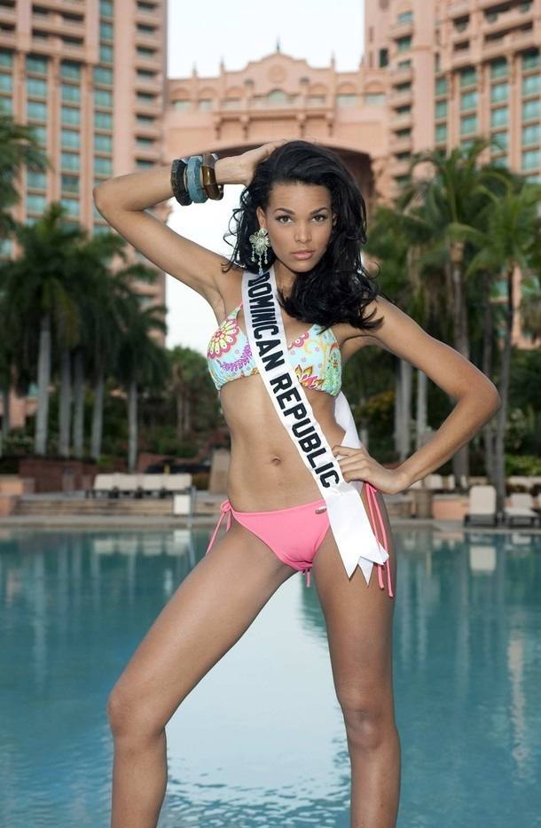 ยังจำสาวผิวเข้ม หน้าคมคนนนี้ได้หรือเปล่า Miss Dominican Republic 2009 Ada Aimee de la Cruz