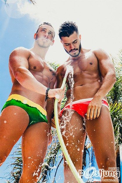 Boys Get Wet shot by Adrián C. Martín