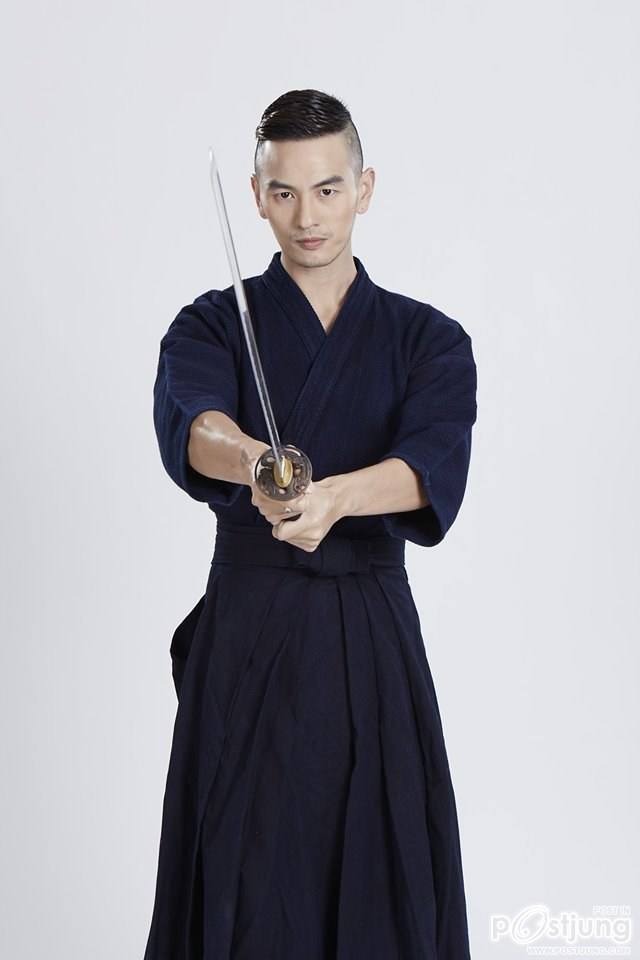 ผช./ในรอยรักหักเหลี่ยมตะวัน..ช่วงแรก