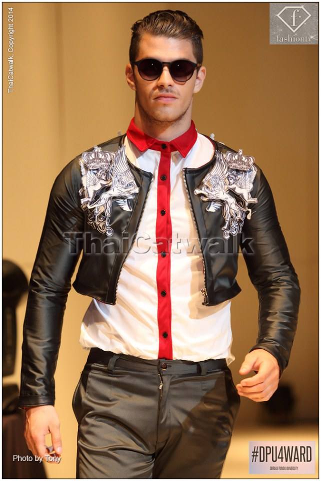 ผู้ชายผลัดกันชม75 นายแบบ แซ่บตุง